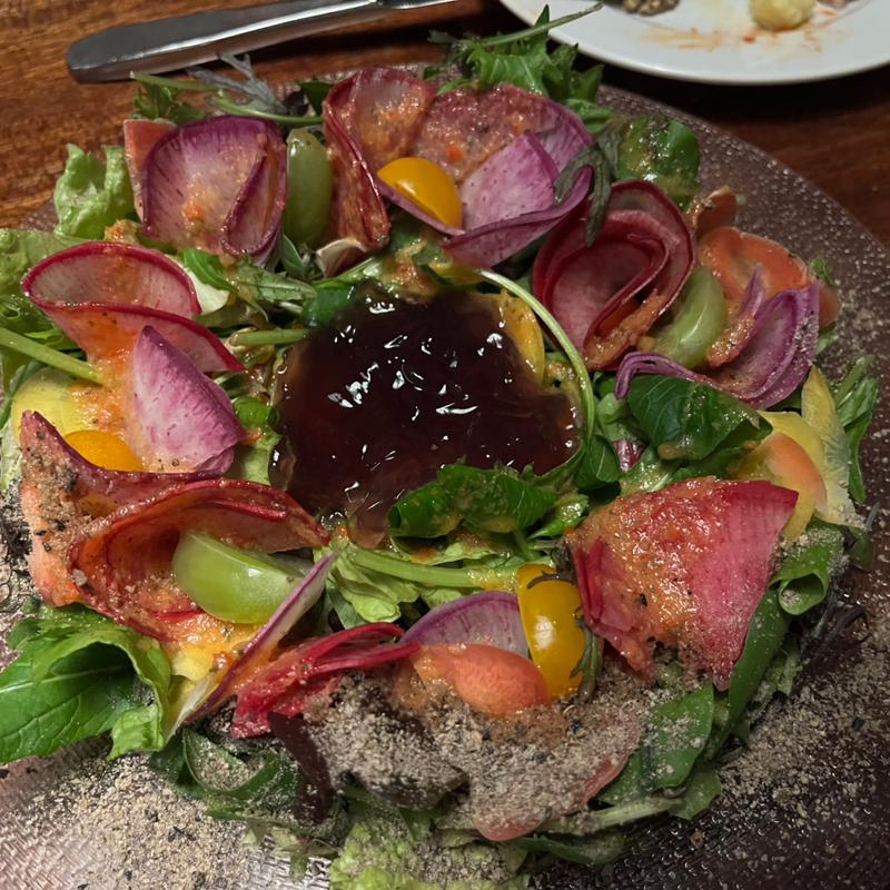 湘南野菜たっぷりのMOKICHIサラダ(MOKICHI TRATTORIA)