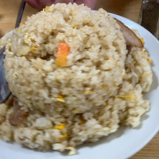 大盛り炒飯(塩山館食堂 （えんざんかんしょくどう）)