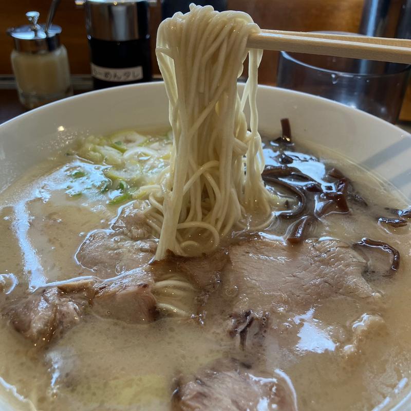 とんこつラーメン(博多長浜とんこつ亭)