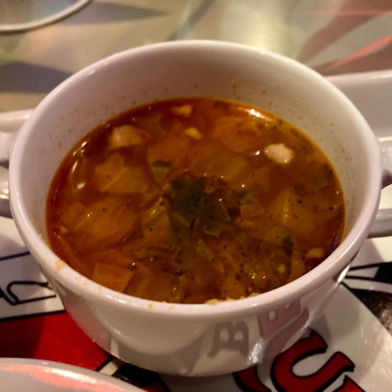 ミネストローネ(クイーン・オブ・ハートのバンケットホール)