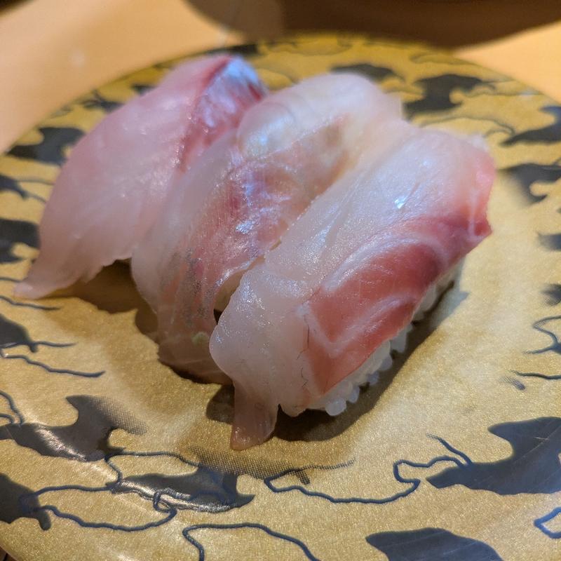 白身三貫(廻転寿司 弁慶 新潟ぴあ万代店 )