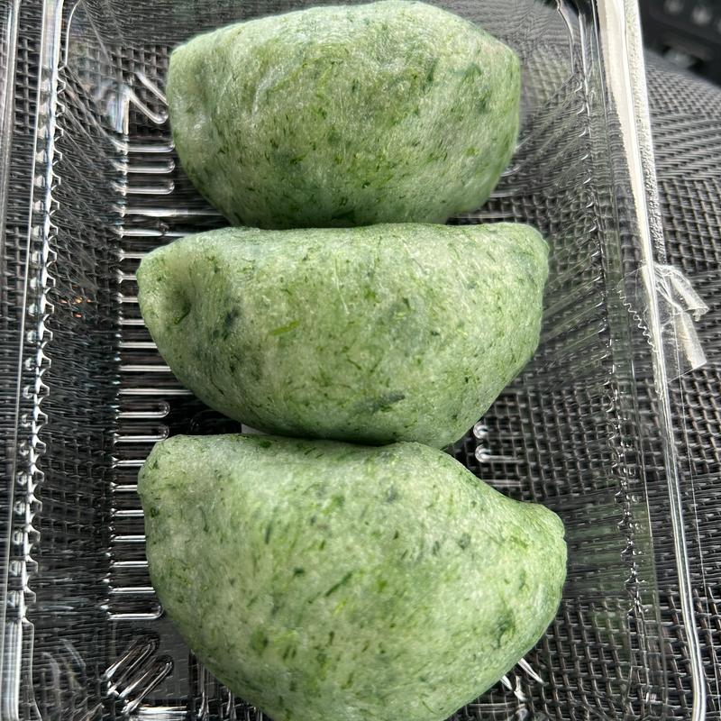 くさ餅(道の駅 クロスウェイなかまち)