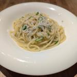 しらすと青唐辛子(ワイン食堂 PASTARS)