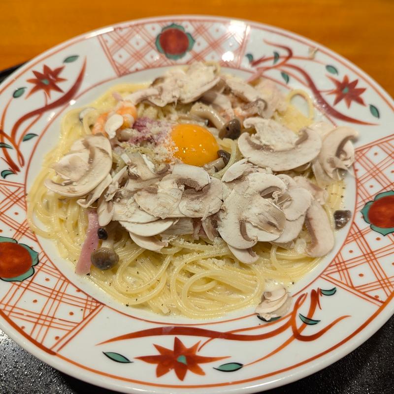 エビとマッシュルームのカルボナーラ(洋麺屋 五右衛門 赤坂店)