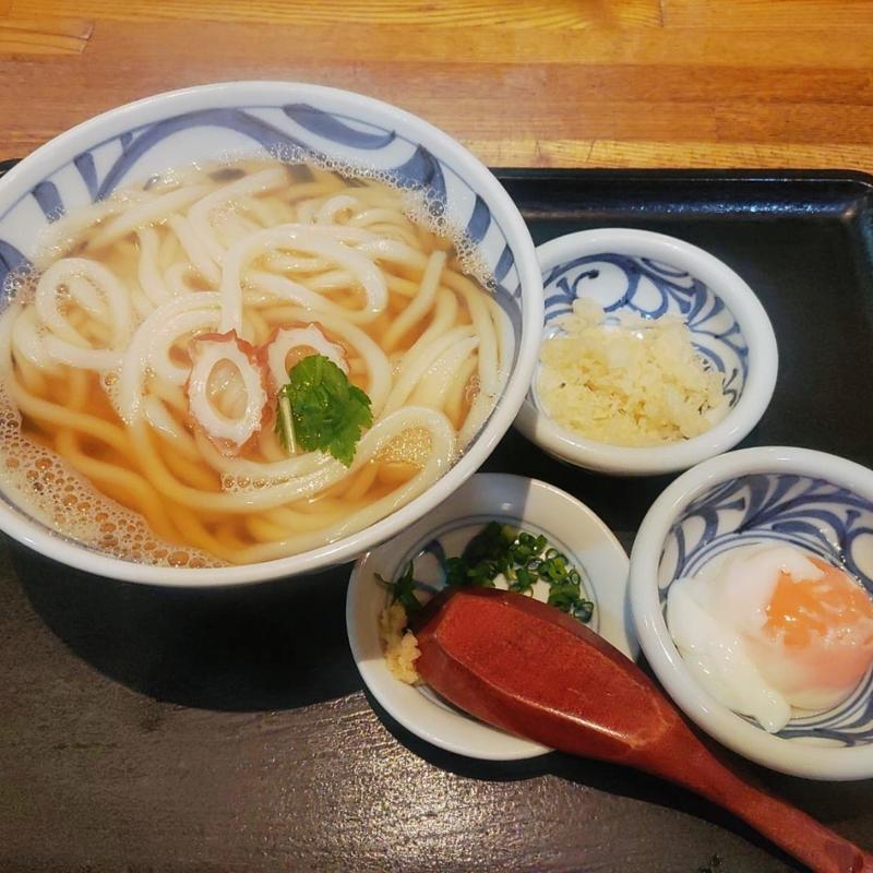 かけうどん   温玉トッピング(石川うどん )