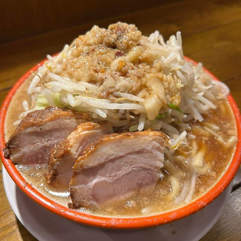 小 全マシマシ(らーめん バリ男 大門店)