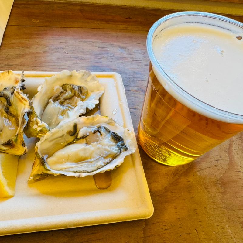 生かき3個(マーケテリア)