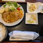 ロース生姜焼定食(柚子庵)