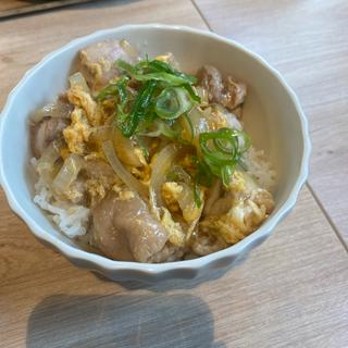 親子丼(金まる餃子)