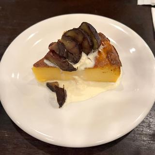 ベイクドチーズケーキマロンのせて