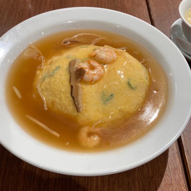 天津飯(551蓬莱 アルデ新大阪店)