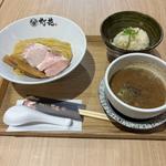 濃厚魚介つけ麺と鯛めし