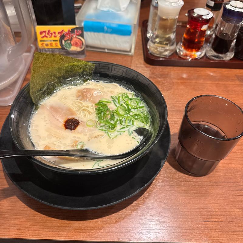豚骨ラーメン(だるまのめ 秋葉原店)