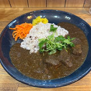 黒胡麻ポークカレー(あきなのカレー)