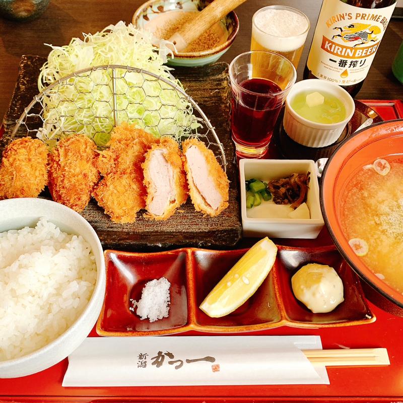 ヒレかつとカキフライ定食(新潟かつ一 新潟内野店 )