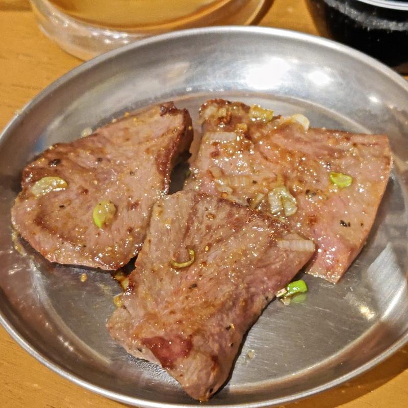 牛ハツ(大阪西成もつ肉商店)