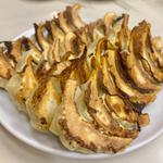 餃子(ぎょうざ専門店 赤萬 元町店)