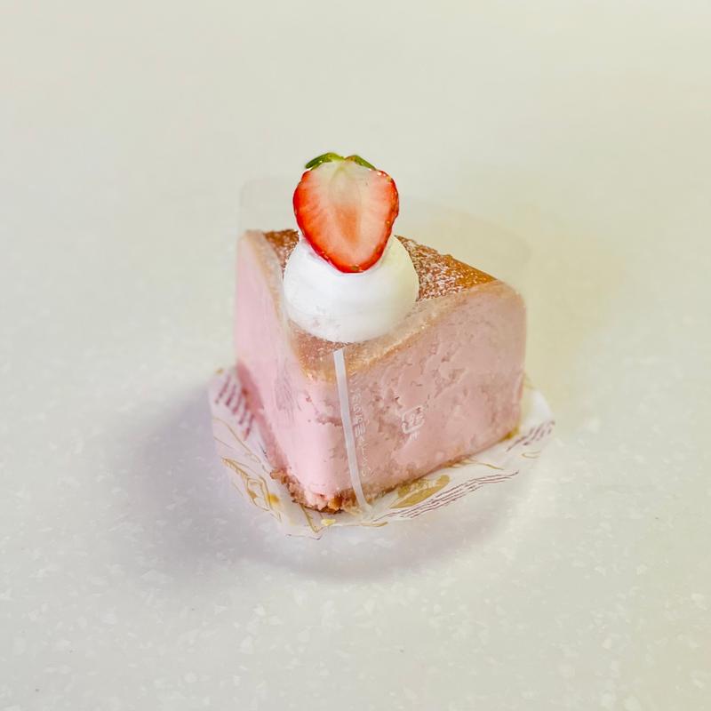 バスクルージュ(パティスリーキャロリーヌ)