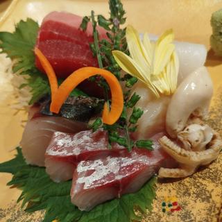 刺し身盛り合わせ小(釜飯と和食 旬)