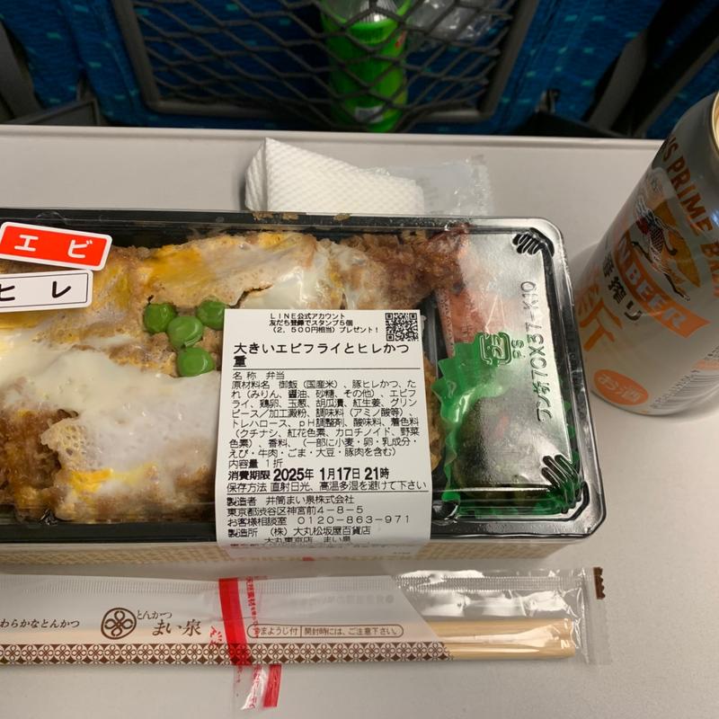 大きいエビフライとヒレカツ重(とんかつ まい泉 大丸東京店)