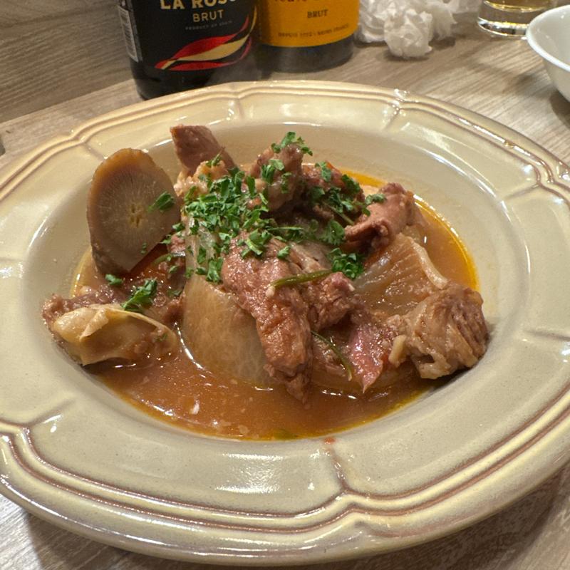 牛スジ肉と根菜のポトフ(黒毛七厘)