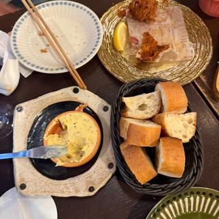 クリームチーズとサツマイモのパテ(南越 金バル 駅前 居酒屋 バー)