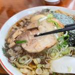 ラーメン 小盛り 太麺 こってり 味玉