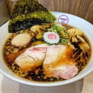 特生姜醤油そば(横浜中華そば 維新商店 みなとみらい店)