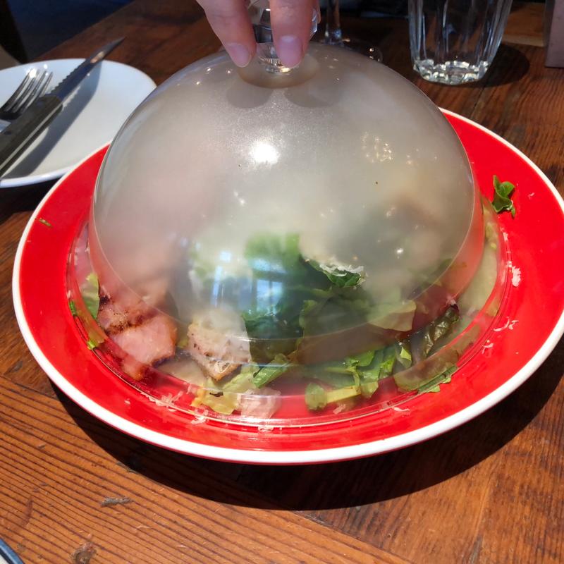 スモークベーコンのシーザーサラダ(ピッツェリアエイトPizzeria 8 中目黒)