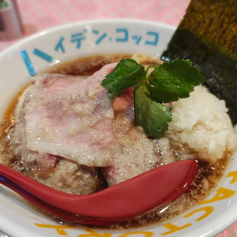 凛々しい特製魚貝煮干中華そば(らーめん凛々)