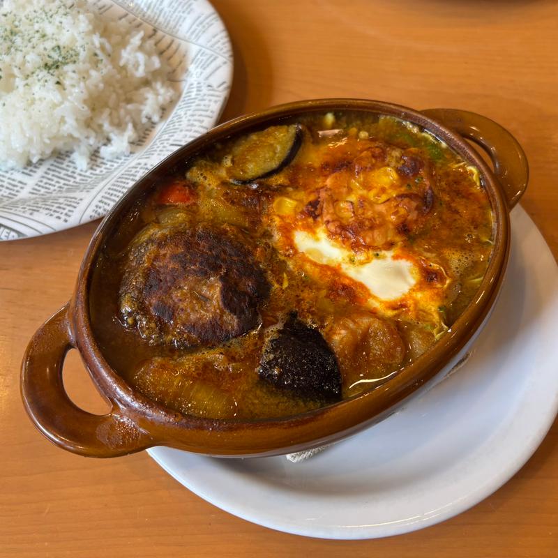 じゃが芋・ハンバーグカリー(Kikuya Curry （キクヤ　カリー）)