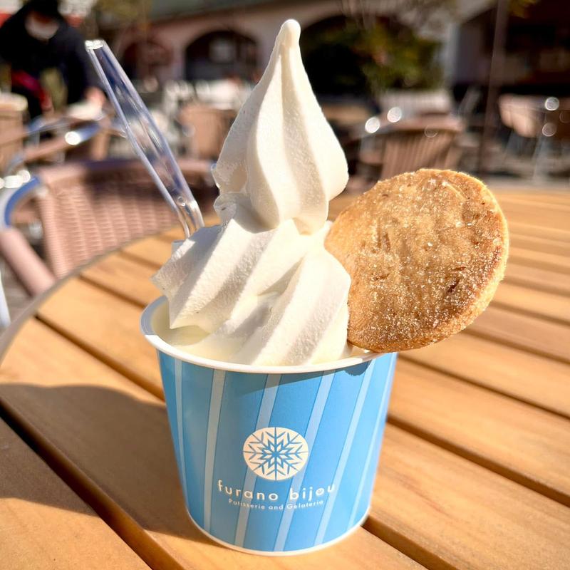 ミルクソフトクリーム(フラノ ビジュー)