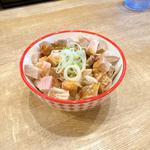 ミニチャーシュー丼(麺100％)