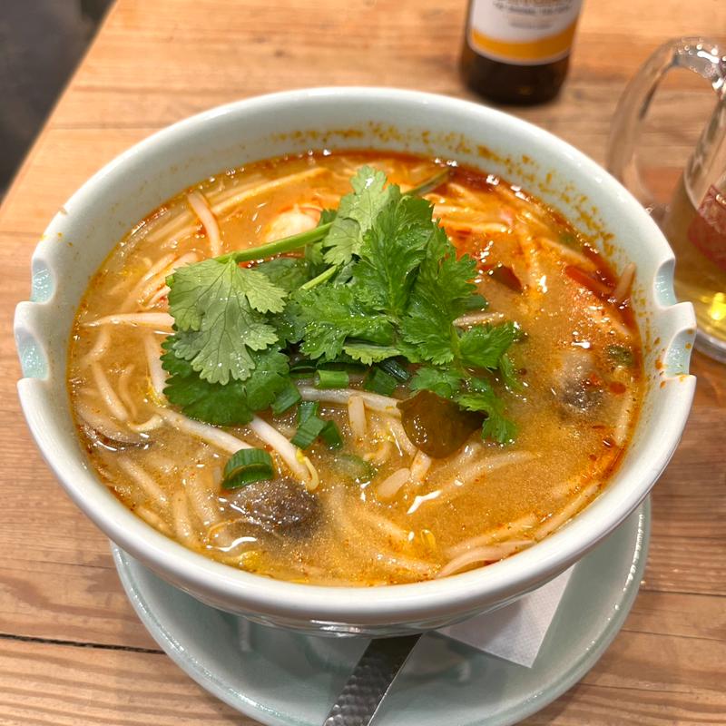 トムヤムヌードル(タイストリートフードbyクルン・サイアム 池袋店)