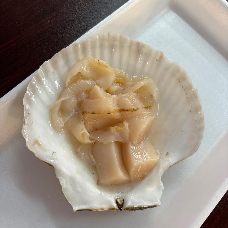 生食ホタテ(山六水産 （ヤマロクスイサン）)