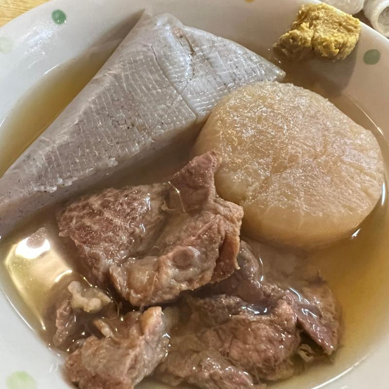 おでん (コンニャク 牛すじ 大根)(都町屋台街)