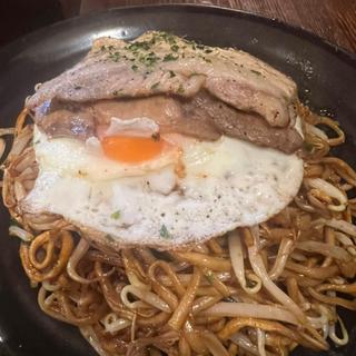 豚玉焼きそば