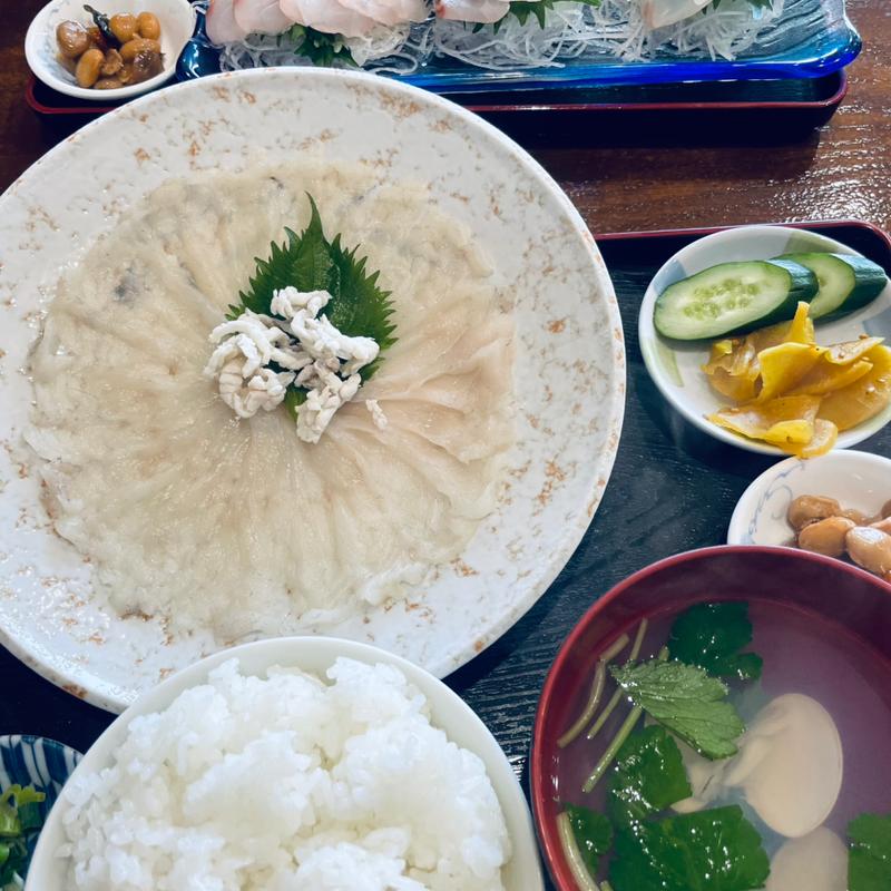 フグ刺し定食(船頭の台所 )