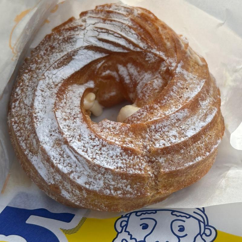 カスタードパリブレスト(ビアードパパ くずはモール店)