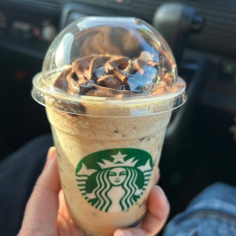 ブロンドショコラシンフォニーフラペチーノ(スターバックス コーヒー 天王川公園店)