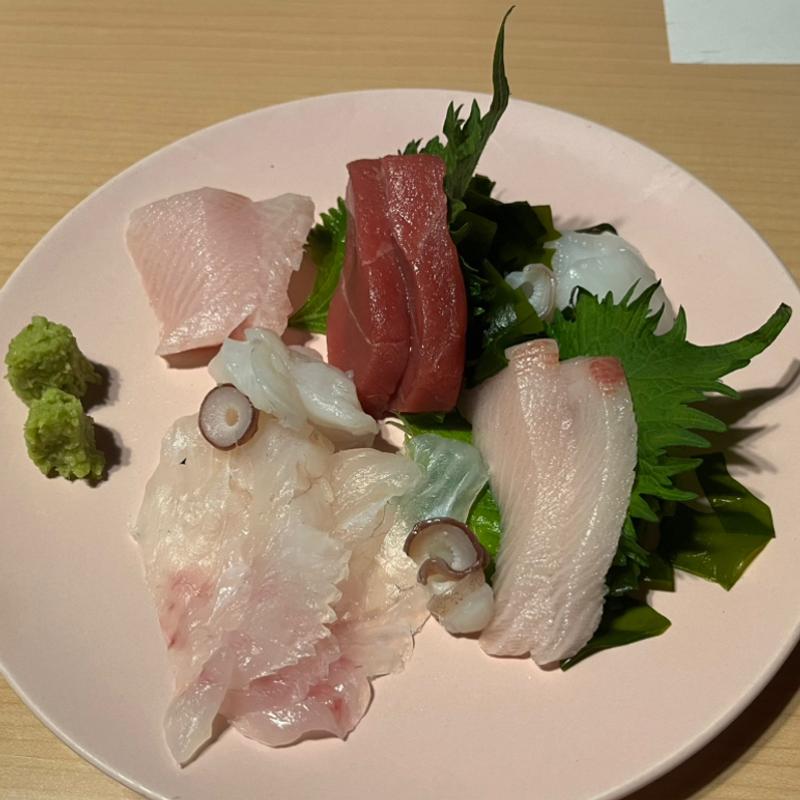 お造り盛り合わせ(わのしょく二階 )