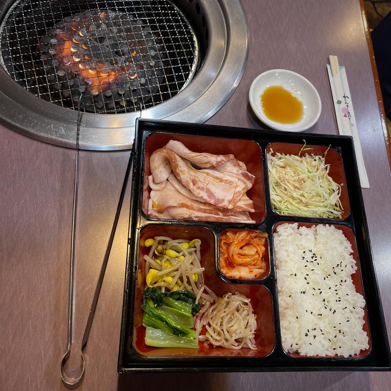 豚カルビランチ(焼肉 元八)