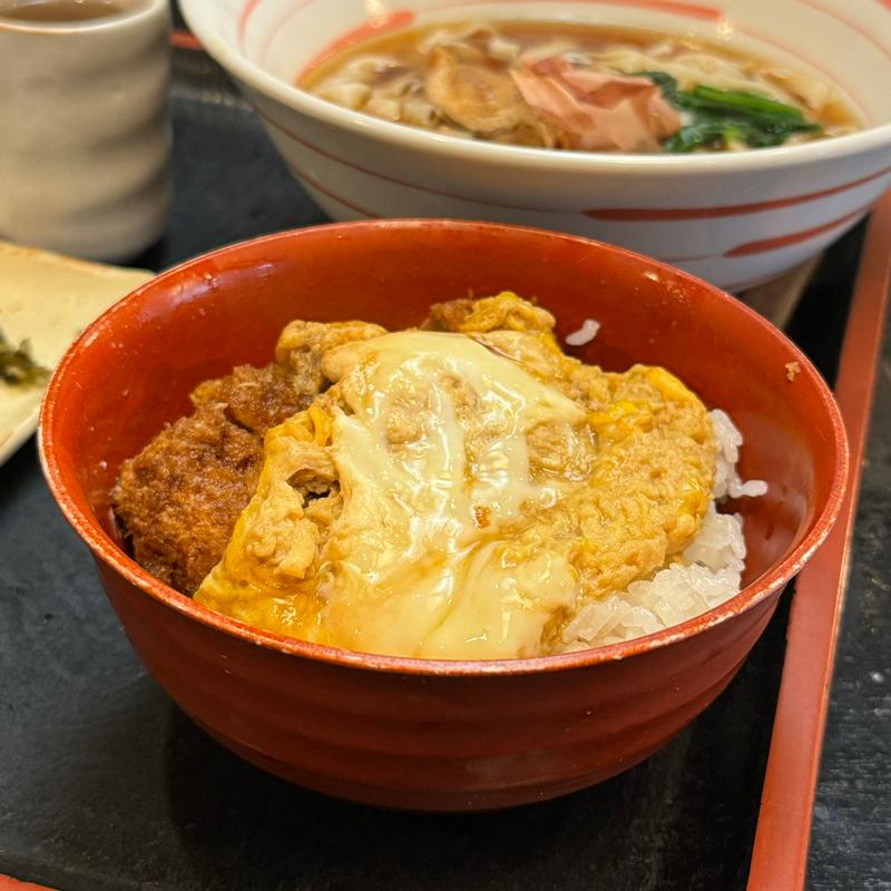 小ヒレカツ丼(一八 本店)