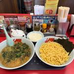 味噌つけ麺　ほうれん草　半ライス(ラーメン山岡家 越谷レイクタウン店)