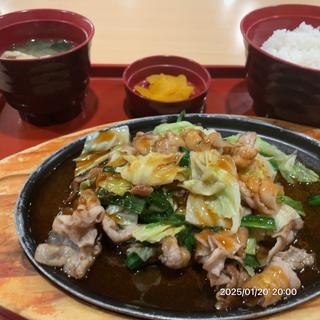 ニラ豚定食