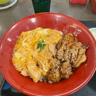 炙り鶏あいがけ親子丼(なか卯 西船橋駅前店)