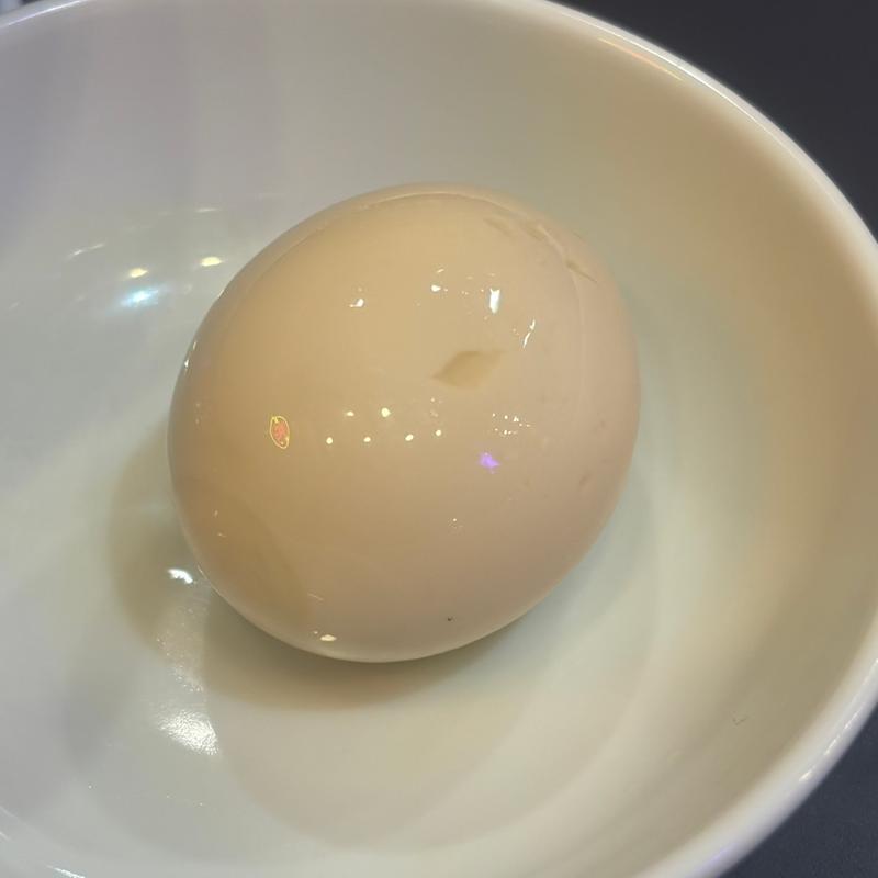 味玉(ラーメン豚に恋してる 歌舞伎町店)