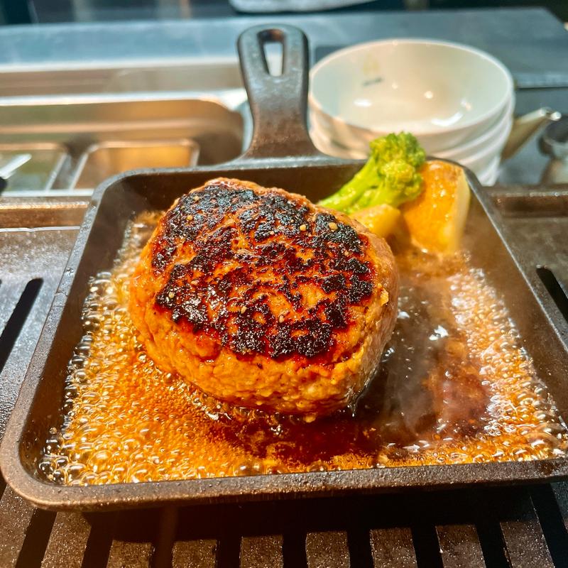 極みレアハンバーグ　150g(ニューブンゴ 福島本店)