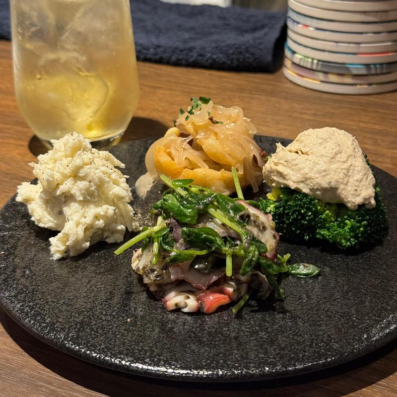 前菜盛り合わせ4種(namiai)