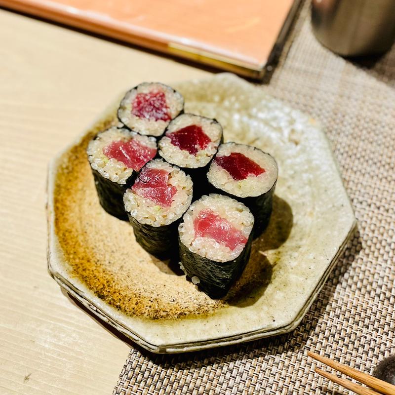 鉄火巻き(意気な寿し処 阿部 青山店)